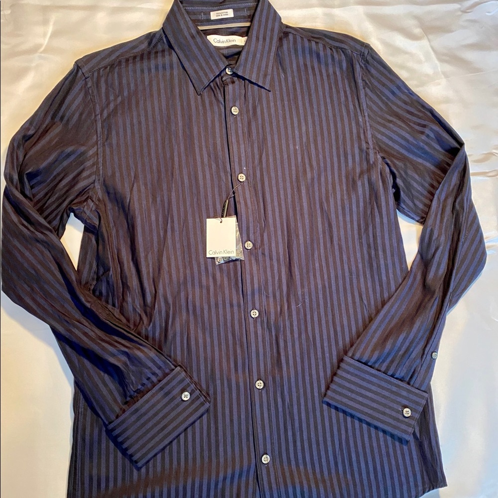 NWT Calvin Klein Men’s Button Up Dress Shirt